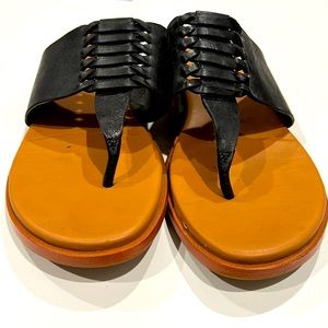 Cole Haan size 6 1/2 Black and Tan sandals